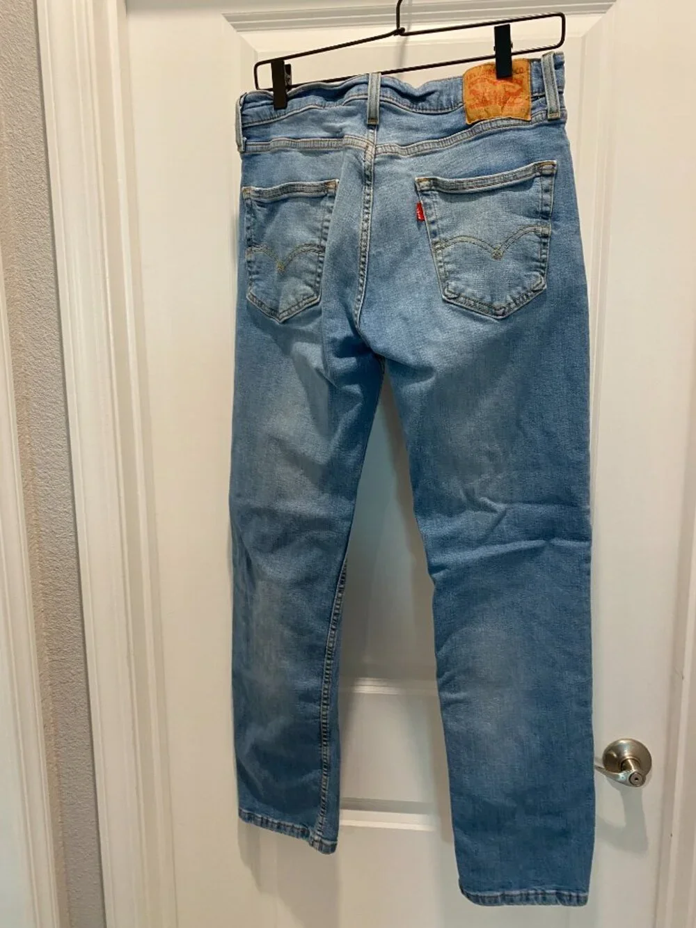 Levi's 514 jeans